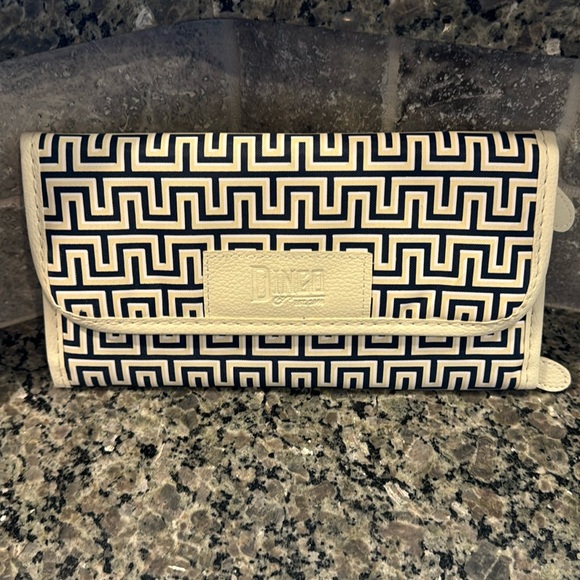 Jewelry travel case - Picture 1 of 3